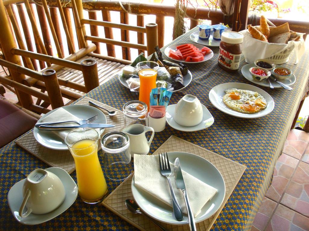 Similan Hotel Bang Tao Beach  Esterno foto