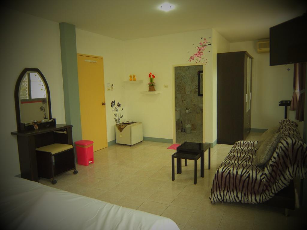Similan Hotel Bang Tao Beach  Esterno foto