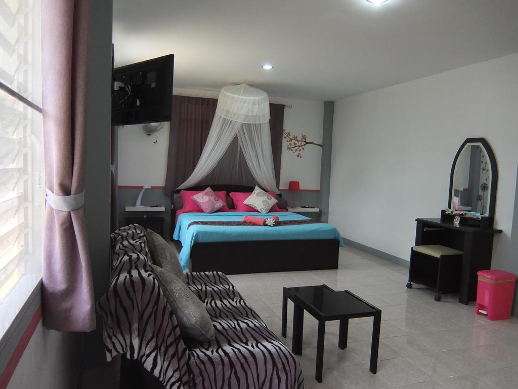 Similan Hotel Bang Tao Beach  Esterno foto