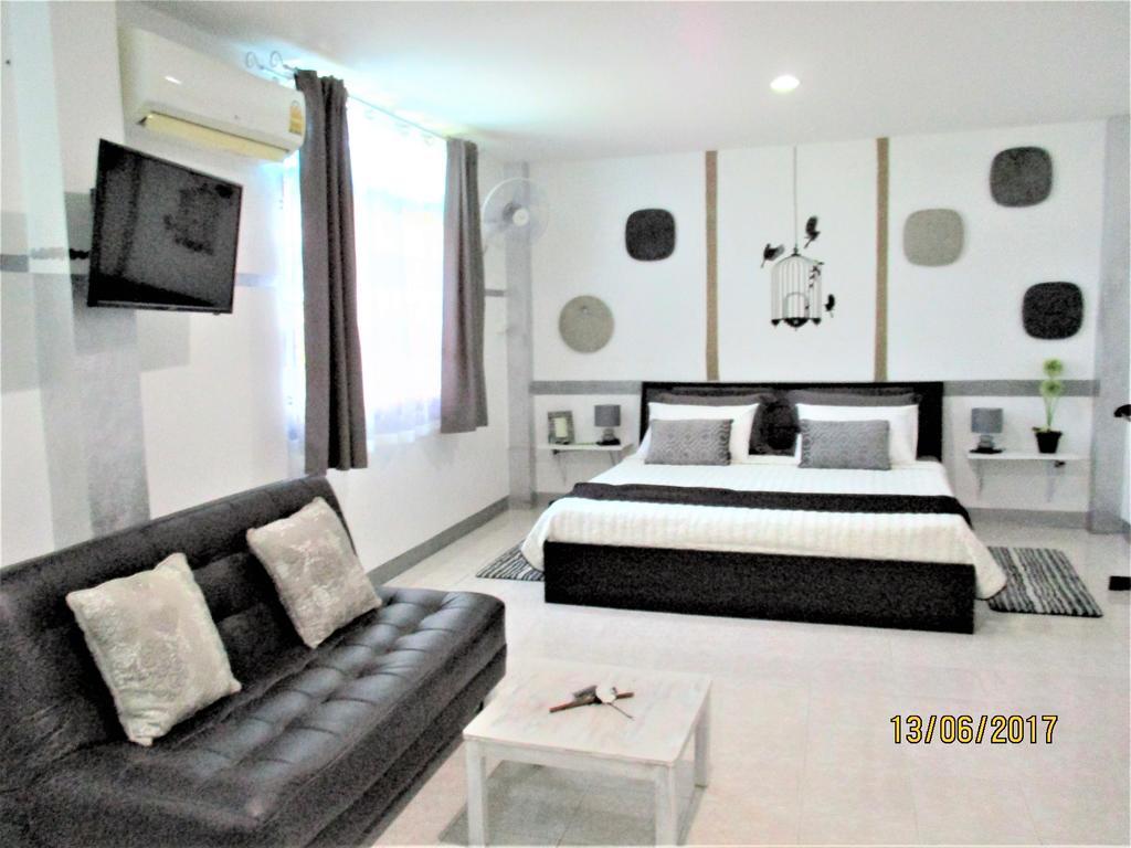 Similan Hotel Bang Tao Beach  Esterno foto