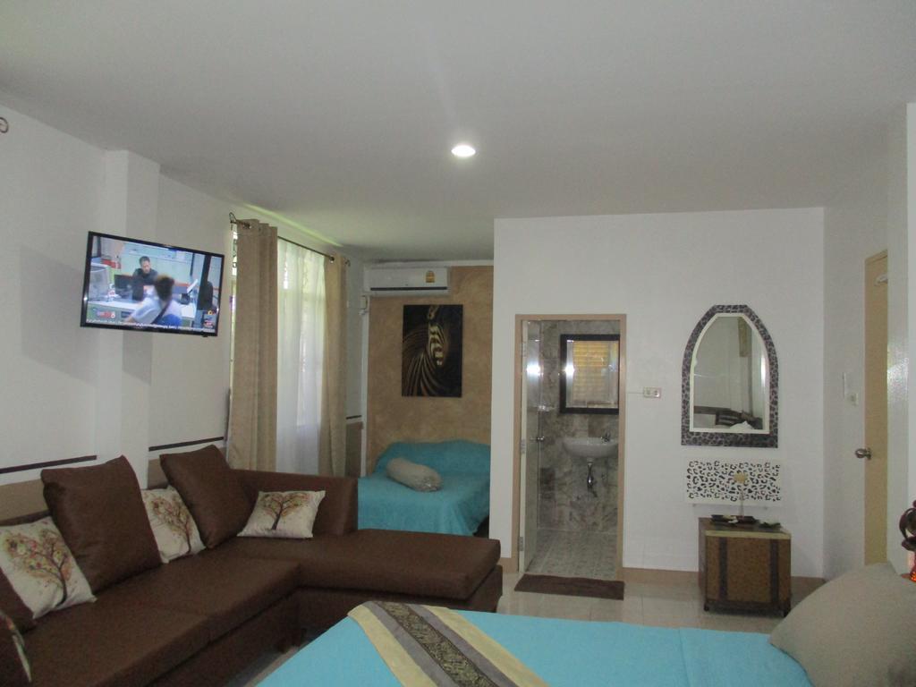 Similan Hotel Bang Tao Beach  Esterno foto